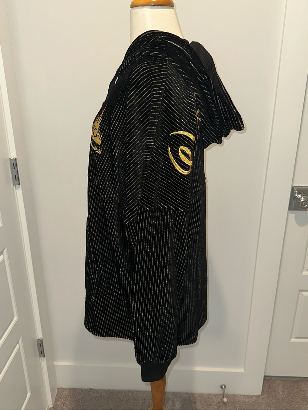 Walt Disney World 50th Anniversary Gold Luxe Spirit Jersey Hoodie Adult Large - Picture 4 of 11